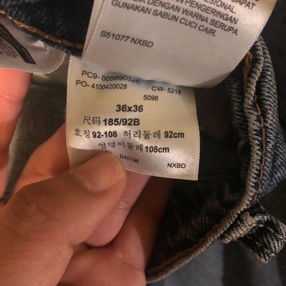 Levis levi Mens ripped 569 jeans 36×36 rare size - Picture 2 of 7